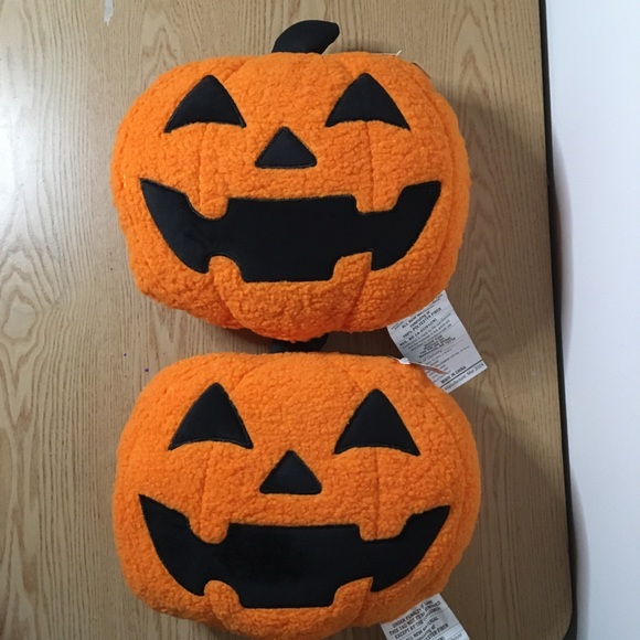 New Bundle 2 Halloween Black/Orange Pumpkin Decorative Pillows size 15”x12”x5.5” - Picture 4 of 8